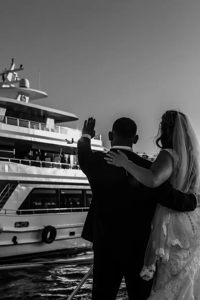 neden teknede düğün